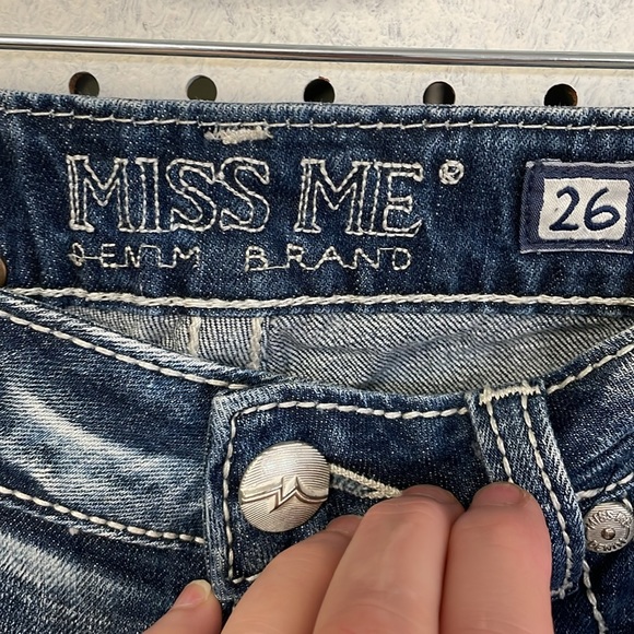 Miss Me capri - Picture 5 of 6